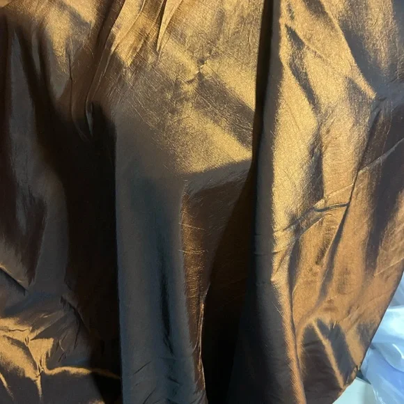 Silk shantung over 3 yards lowest price I can offer STUNNING - Picture 2 of 6